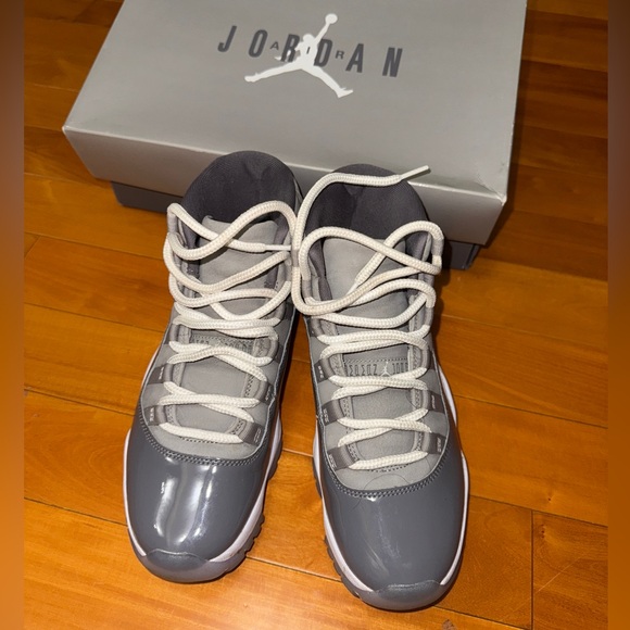 jordan 11 size 7.5 mens
